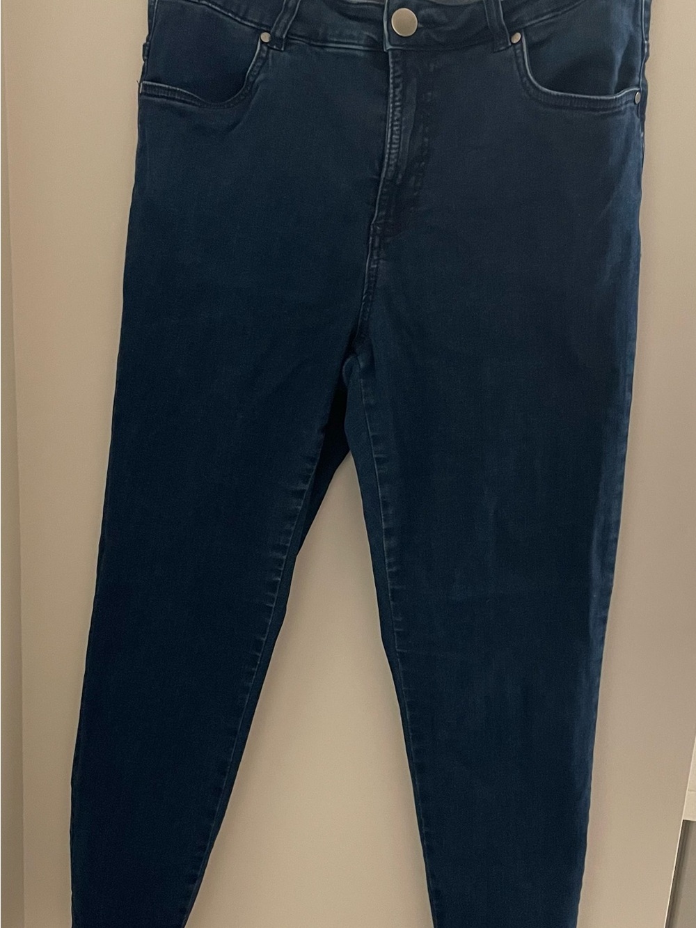 Universal Standard Dark Navy Skinny Jeans